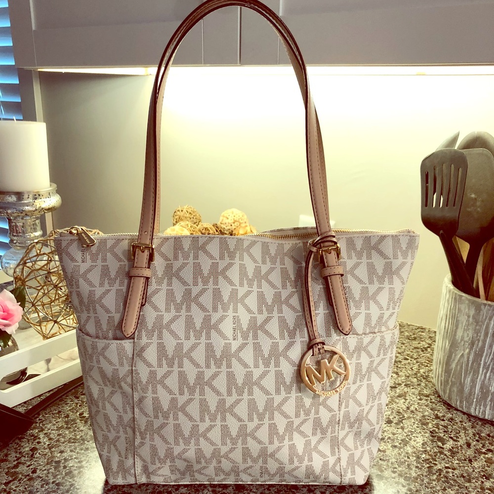 Authentic Michael Kors Purse